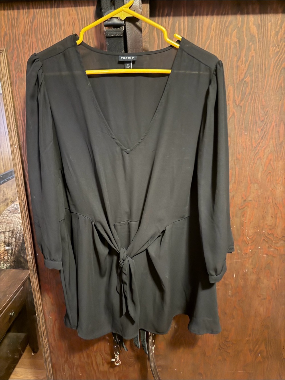 torrid Black V-Neck Tie-Waist Tunic Blouse